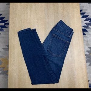 Excellent preowned conditions size 26 Good Legs Skinny - Good American Jeans